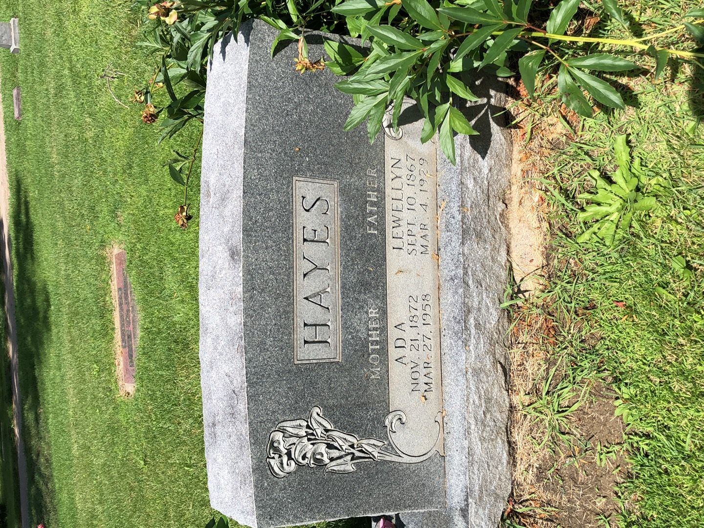 Ada C. Hackworth Hayes's grave. Photo 1