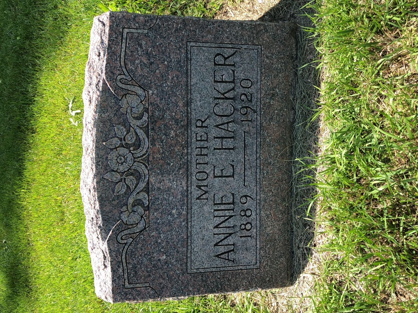 Annie E. Hacker's grave. Photo 1