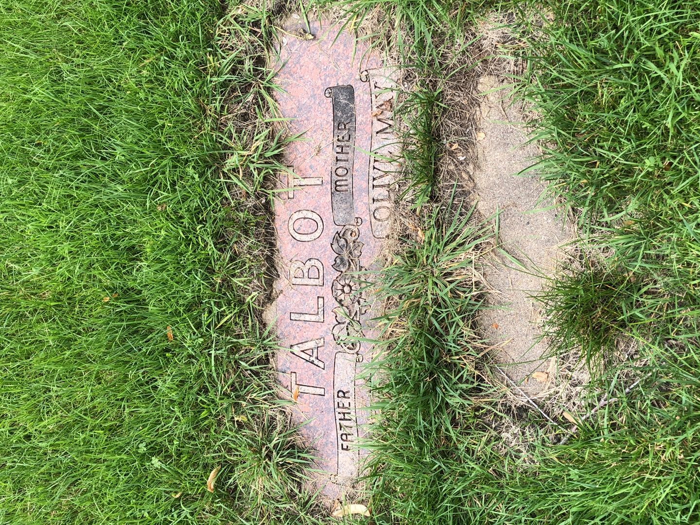 Olive May Talbot's grave. Photo 1