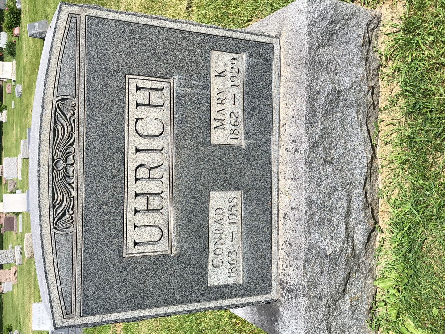 Conrad Uhrich's grave. Photo 1