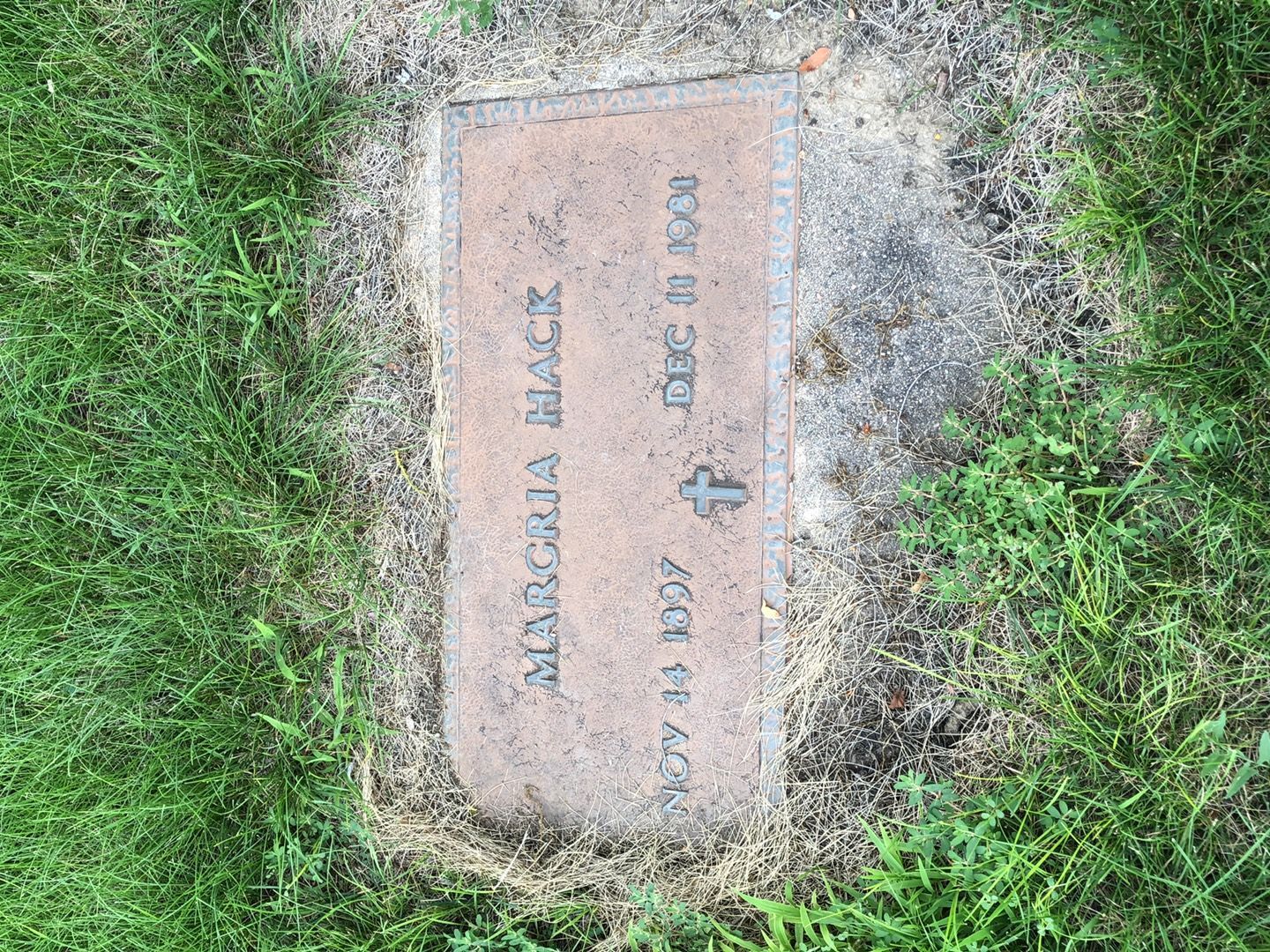 Margria Hack's grave. Photo 1